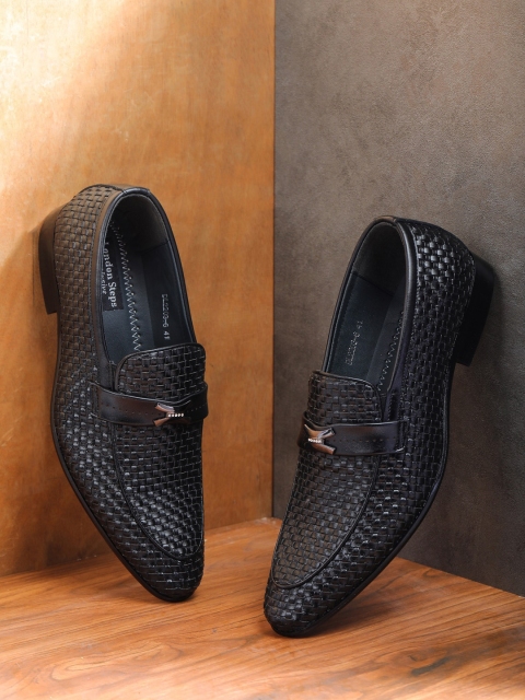 

LONDON STEPS Men Black Textured Formal Slip-Ons