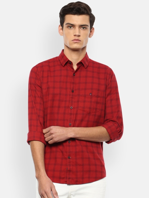 

Louis Philippe Sport Men Red Slim Fit Checked Pure Cotton Casual Shirt