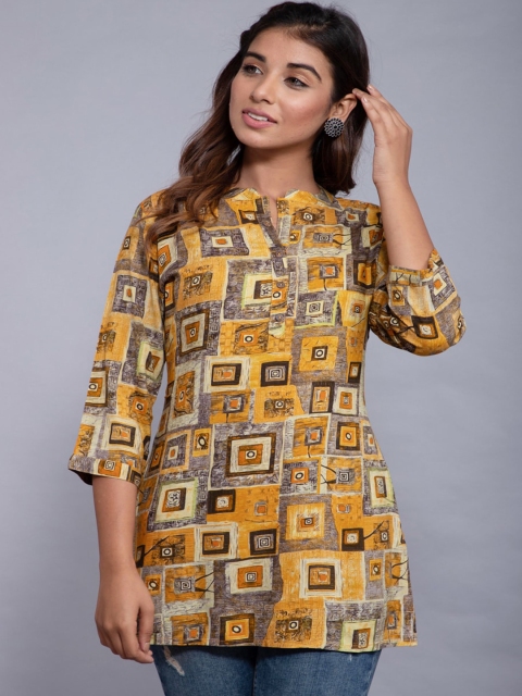 

KALINI Women Yellow & Black Geometric Printed Straight Kurtis