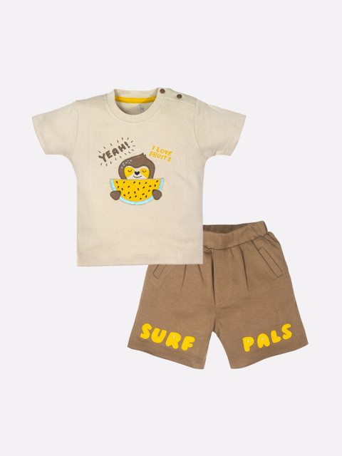 

BABY GO Infant Boys Cream-Coloured & Tan Printed T-shirt with Shorts
