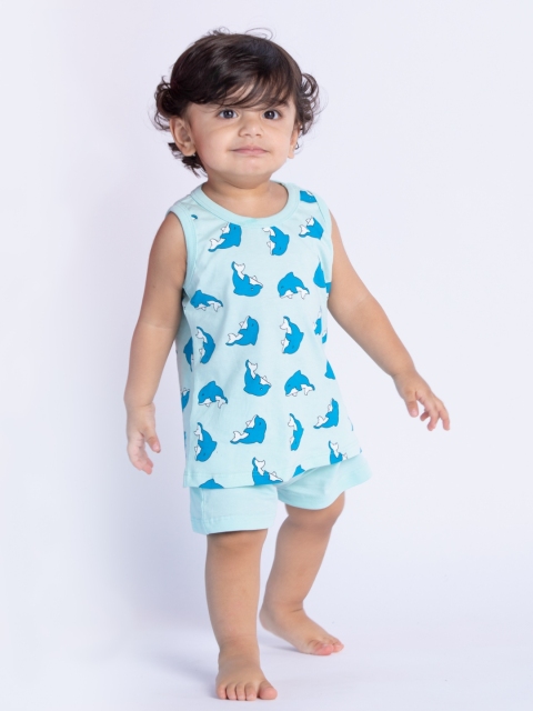 

Cuddles for Cubs Kids Blue & White Printed Top with Shorts