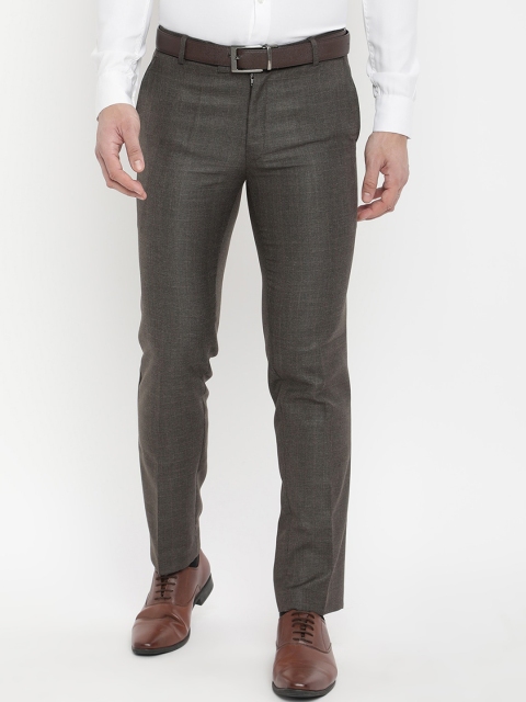 

V2 Value & Variety Men Brown Trousers