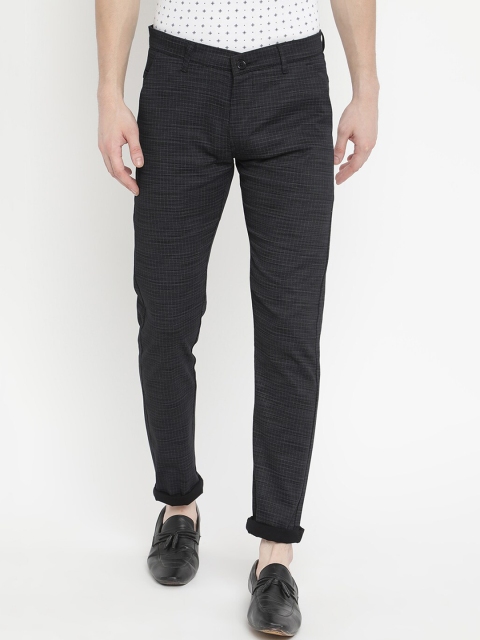 

V2 Value & Variety Men Black Solid Regular Trousers