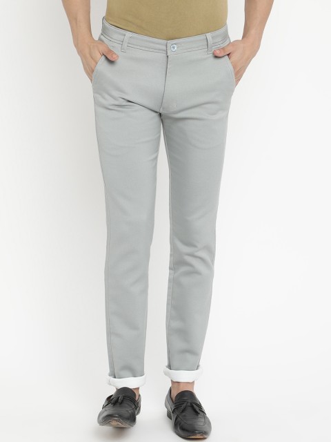 

V2 Value & Variety Men Grey Solid Chinos Trousers