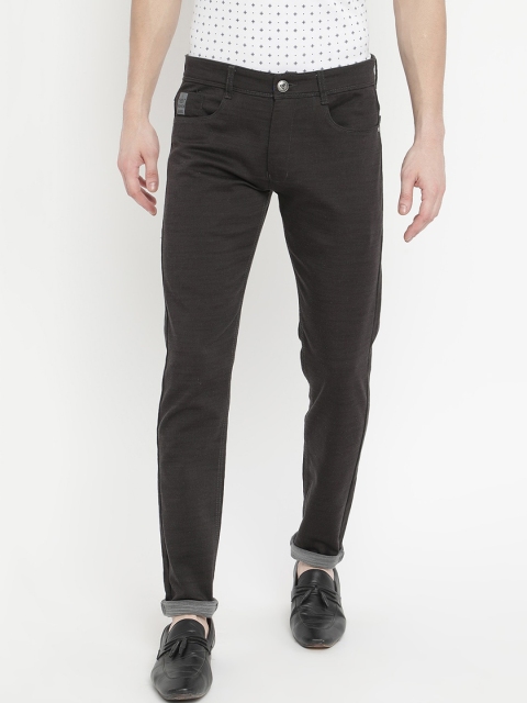 

V2 Value & Variety Men Grey Solid Chinos Trousers