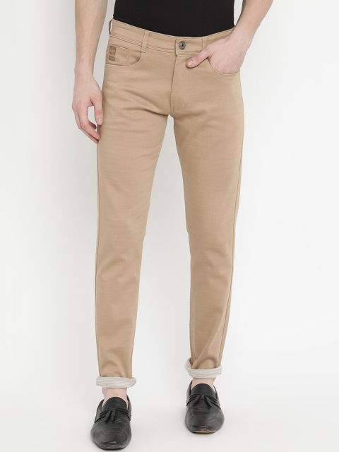 

V2 Value & Variety Men Beige Solid Chinos Trousers