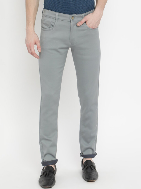 

V2 Value & Variety Men Green Trousers