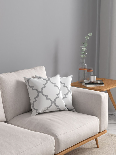 

ROSARA HOME Set Of 2 Grey & Off White Geometric Square Cushion Covers