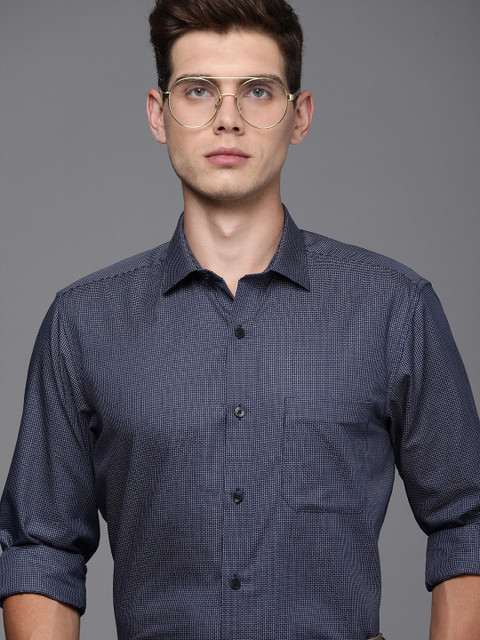 

Louis Philippe Men Navy Blue Slim Fit Micro Checked Formal Shirt