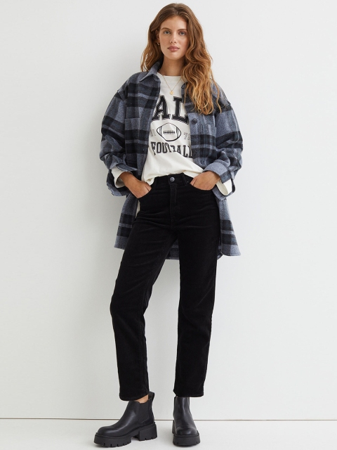 

H&M Women Black Straight Corduroy Trousers