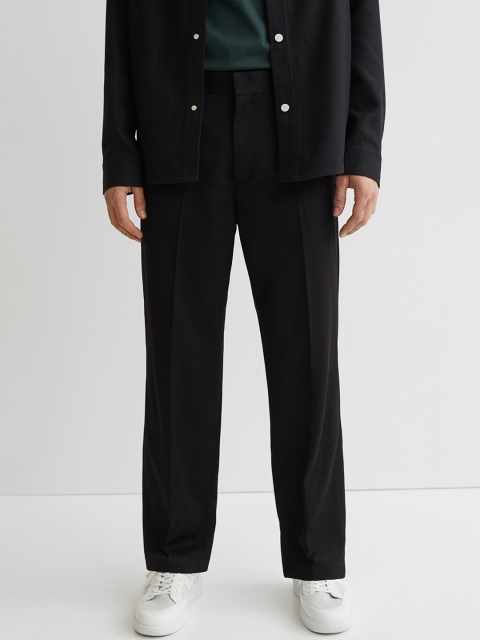 

H&M Men Black Solid Relaxed Fit Crease-leg Trousers