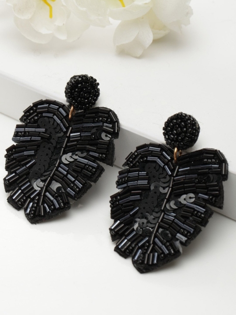 

AVANT-GARDE PARIS Black Leaf Shaped Drop Earrings