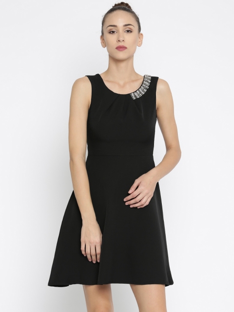 

Deal Jeans Women Black Solid Skater Dress