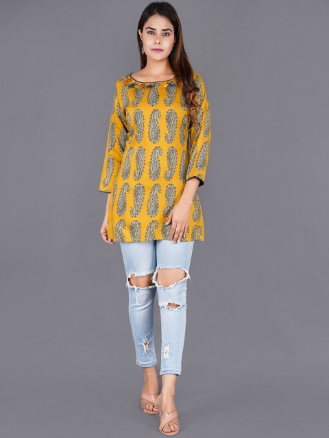 

KALINI Women Yellow Quirky Printed Flared Sleeves Kurta