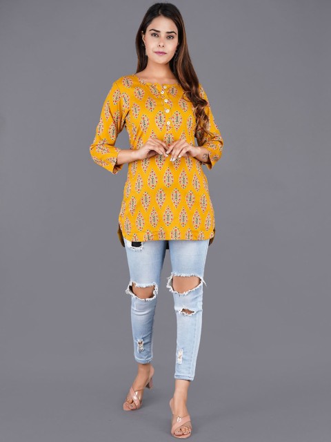 

KALINI Women Yellow Striped Keyhole Neck Thread Work Pathani Kurta