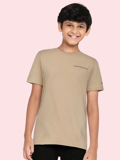 

Calvin Klein Jeans Boys Beige Pure Cotton T-shirt