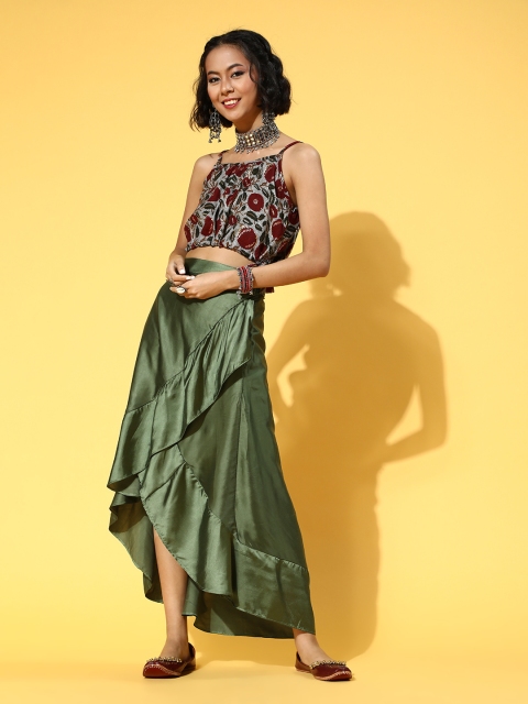 

InWeave Women Beautiful Grey Printed Ethnic Motifs Co-Ords