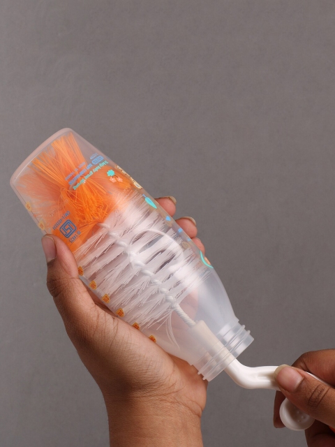 

POKORY Pack of 2 Orange Baby Bottle Cleansing Brush