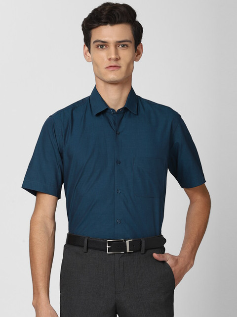

Peter England Men Navy Blue Printed Formal Shirt