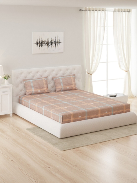

Monte Carlo Brown Geometric Printed 130 GSM Queen Bedsheet with 2 Pillow Cover