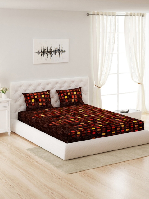 

Monte Carlo Brown & Red Geometric 300 GSM Queen Bedsheet with 2 Pillow Covers