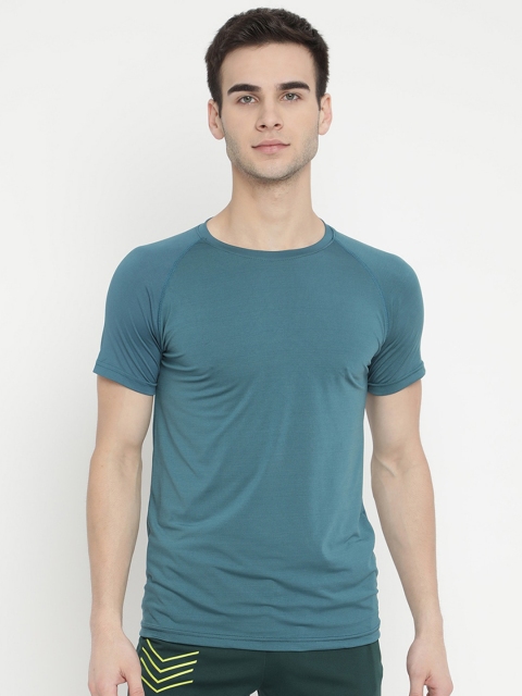 

V2 Value & Variety Men Teal Solid T-shirt