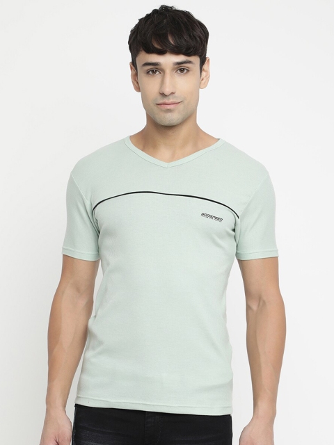 

V2 Value & Variety Men Green Printed T-shirt