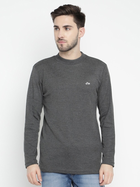 

V2 Value & Variety Men Grey Solid Pullover Sweater