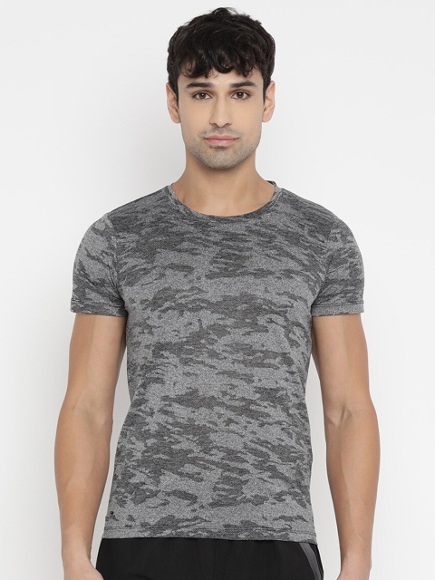 

V2 Value & Variety Men Grey Printed T-shirt