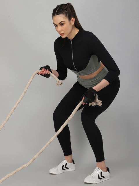 

MUSCLE TORQUE Women Black & Green Solid Skinny-Fit Ankle Length Tights
