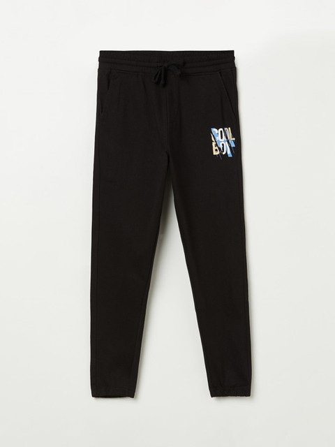 

Fame Forever by Lifestyle Boys Black Solid Cotton Track Pants