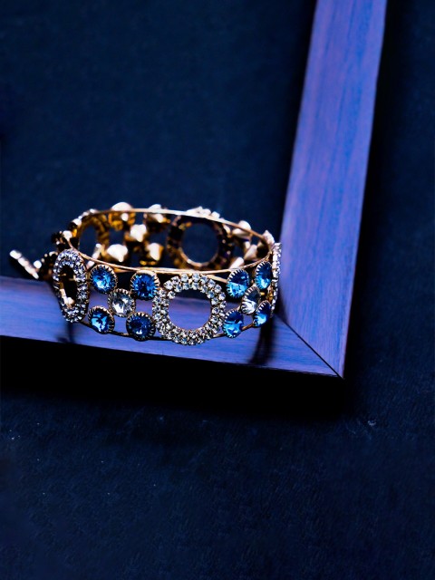

AVANT-GARDE PARIS Women Gold-Plated & Blue Stones Studded Wraparound Bracelet