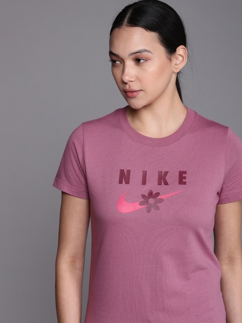 

Nike Women Mauve Brand Logo Printed Pure Cotton SPORT DAISY T-shirt
