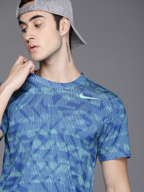 

Nike Men Blue & Green Printed AS M NK DF TEE LGD SP22 AOP T-shirt
