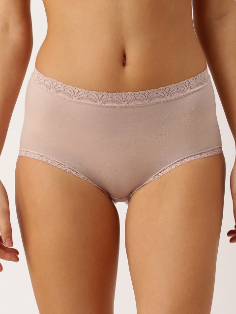 

Wacoal Dusty Pink High-Rise Briefs with Lace Trim PPA102