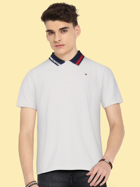 

Tommy Hilfiger Boys White Solid Contrast Jacquard Polo Collar Cotton Regular Fit T-shirt
