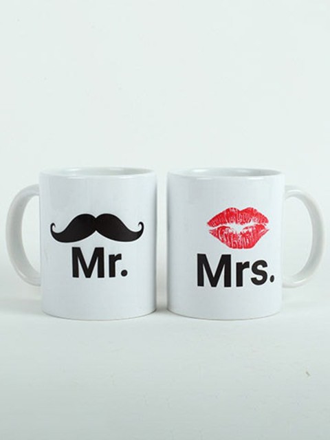 

Ferns N Petals Pack Of 2 White Mooch & Lips Couple Mugs