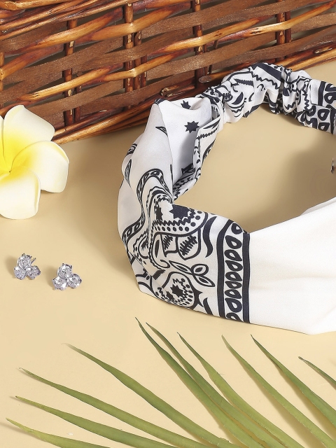 

BELLEZIYA Women Black & White Printed Ponytail Holders