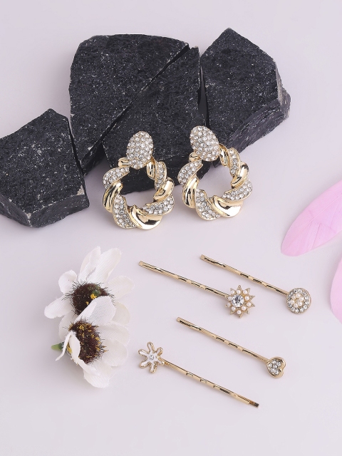 

BELLEZIYA Women Gold-Toned Set of 2 Bobby Pins & Stud Earrings