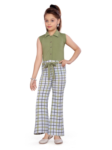 

Aarika Girls Grey & Green Printed Jumpsuit with Belt