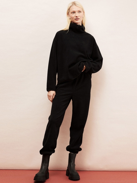 

H&M Woman Black Fleece joggers