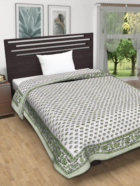 

Tistabene Green & White Ethnic Motifs Mild Winter Single Bed Quilt