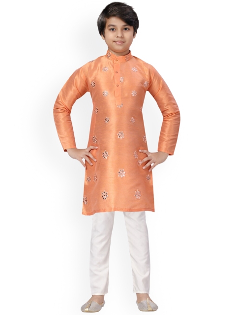 

LITTLE MAFIA BY Aarika Boys Peach-Coloured Floral Embroidered Mirror Work Pure Cotton Kurta with Pyjamas