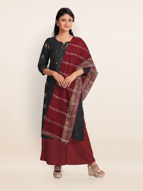 

Pothys Grey & Maroon Printed Unstitched Dress Material