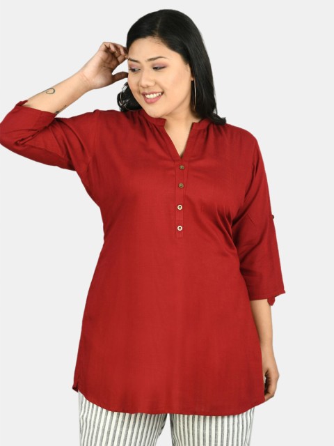 

PrettyPlus by Desinoor.com Women Maroon Solid Straight Kurti