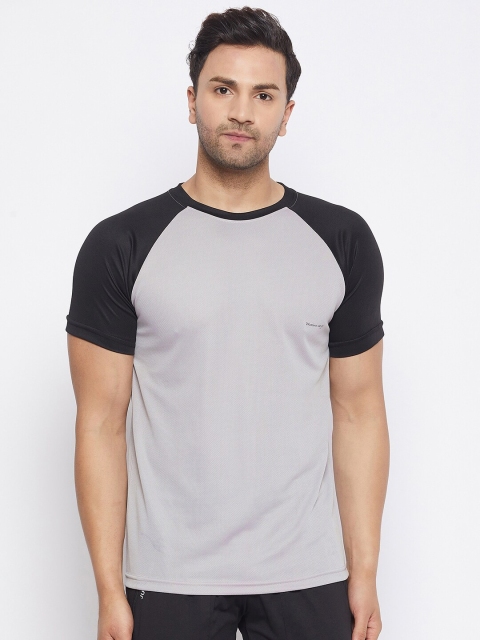 

PRINCINN MEYER Men Grey & Black Round Neck Raglan Sleeves Polyester Regular Fit T-shirt