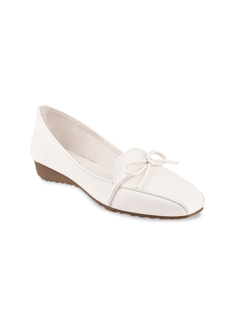 

Stelatoes Women White Ballerinas with Bows Flats