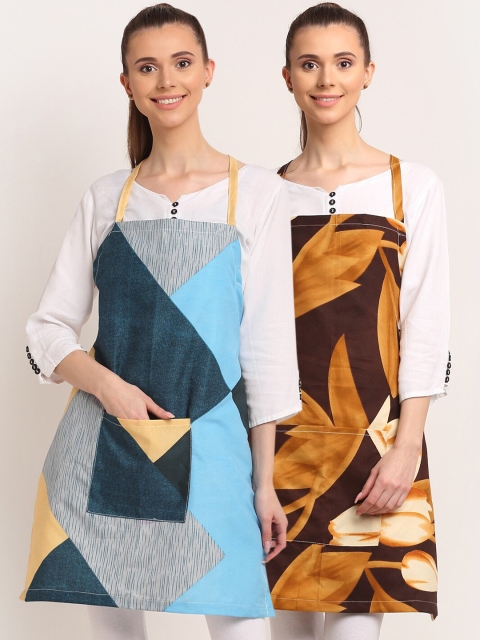 

TAG 7 Woman Multicolour Set of 2 Printed Aprons with Pockets & 2 Napkins, Multi