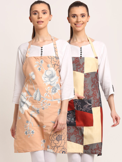 

TAG 7 Pack Of 2 Peach-Coloured & Beige Printed Aprons with Pockets & Napkins