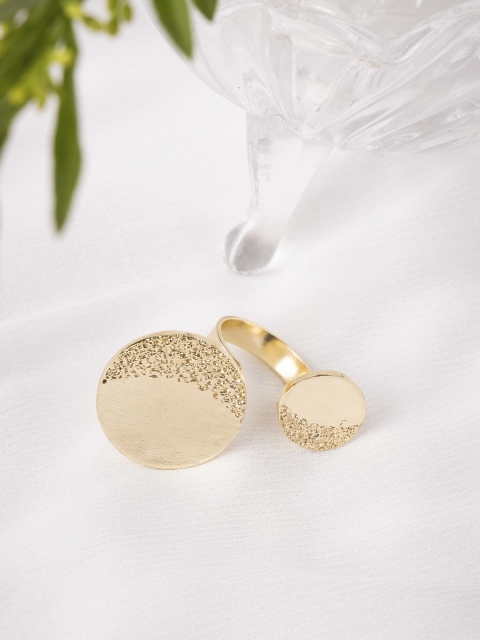 

INDYA Gold-Plated Textured Adjustable Circular Finger Ring